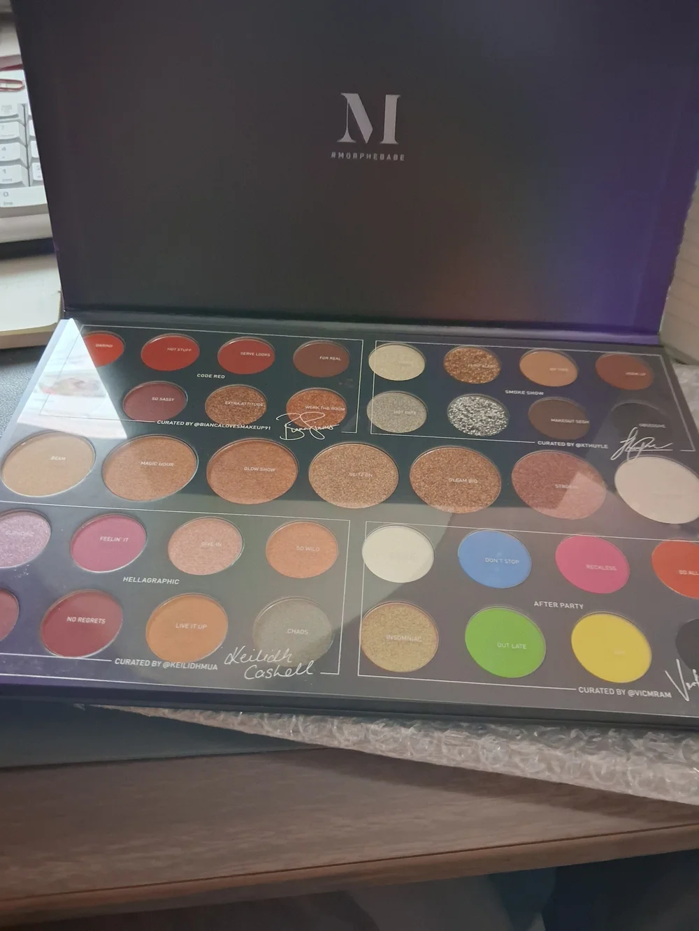 Morphe 39L HIT THE LIGHTS Artistry Eyeshadow Palette -